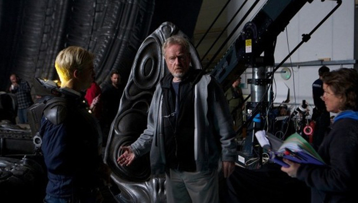 异形,让观众,OK,B级片,普罗米修斯,末路狂花,魔鬼女大兵,生物学,导演,女主角