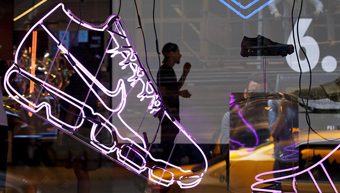 耐克,裁员