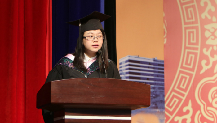 华东理工大学,失聪女生,毕业演讲