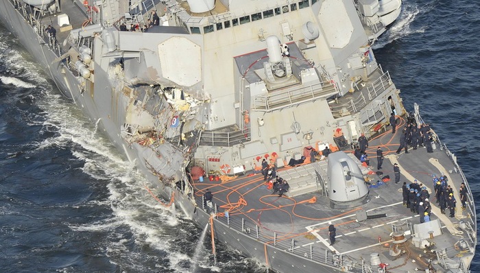 美军,军舰,菲茨杰拉德,死亡,驱逐舰,外媒,货船,人员,7名,事件