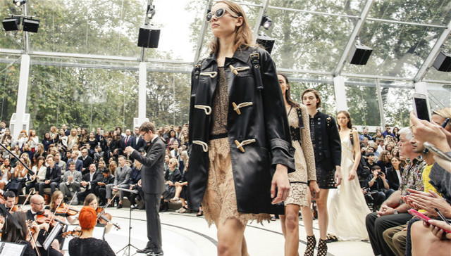 “即秀即买”风风火火上线不过一年 为什么那么快就开始被放弃了？