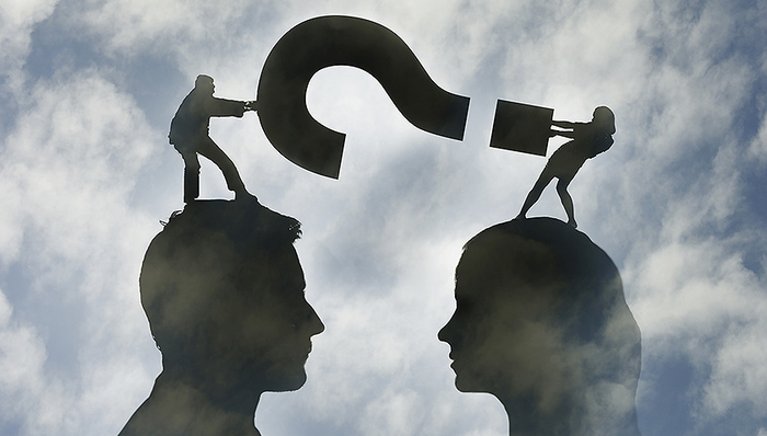 向死而生,Cares,品牌女装,品牌细分,二选一,天猫,干爹,销售代理协议,锁死,吐槽