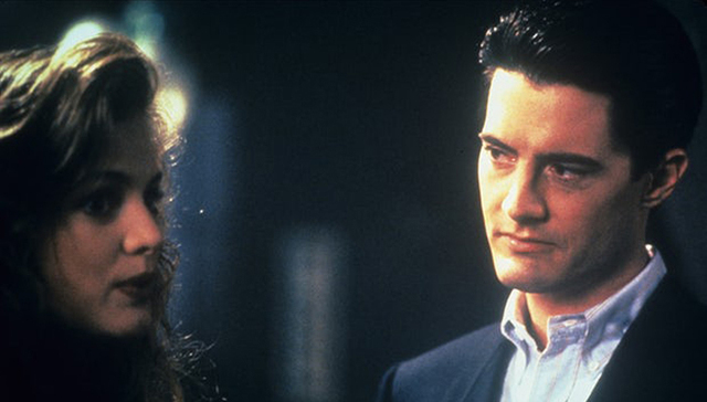 曾经的标杆级美剧《双峰》是怎样变得不受欢迎了？