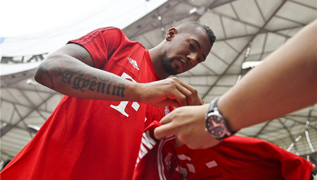 欧洲豪门又要夏休淘金了 这回山寨球衣还会抢戏吗？