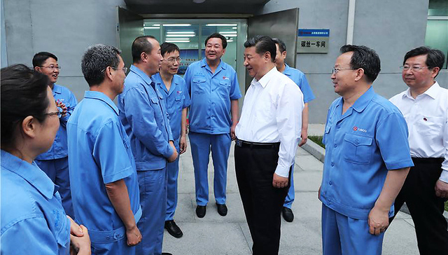 习近平总书记在山西考察企业 强调发扬工匠精神