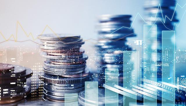 【财经24小时】油价年内第六次下调 东北等地养老保险现当期收不抵支