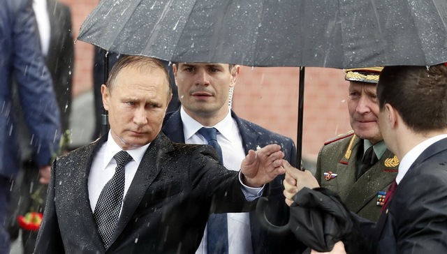 普京回忆去克格勃求职经历：我没人脉 只能毛遂自荐