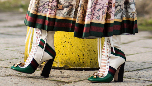 【衣帽间】曾经烂大街的Gucci红绿织带 现在摇身一变成了时髦标志