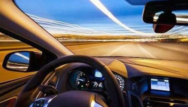 为追赶自动驾驶2020年时间节点 企业纷纷开始“躁动”了