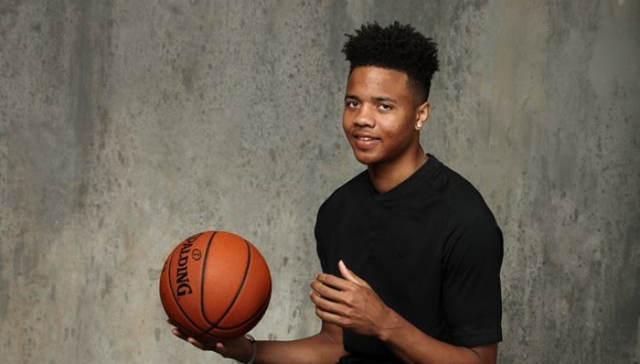 2017年NBA状元富尔茨亲笔：你好吗，费城？