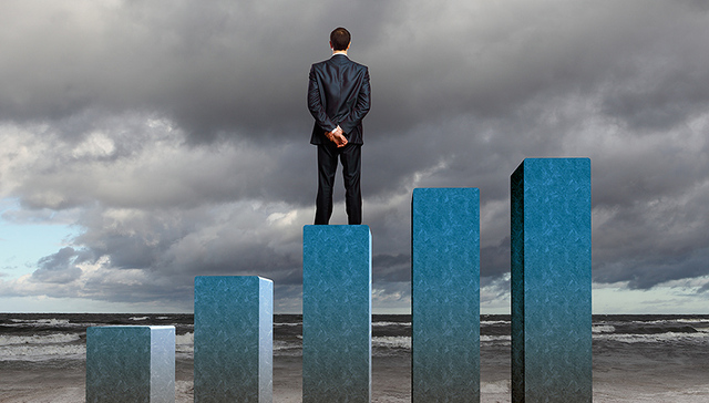 【财经数据】人民币汇率创近两周新高 挖掘机销量6月继续大涨