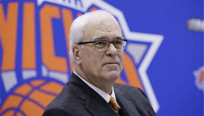 NBA最成功主帅成最糟糕经理 菲尔·杰克逊如何酿成下台结局？