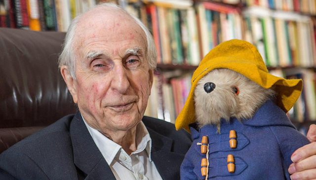 小熊帕丁顿的爸爸去世了 但他所传递出的善意留下了