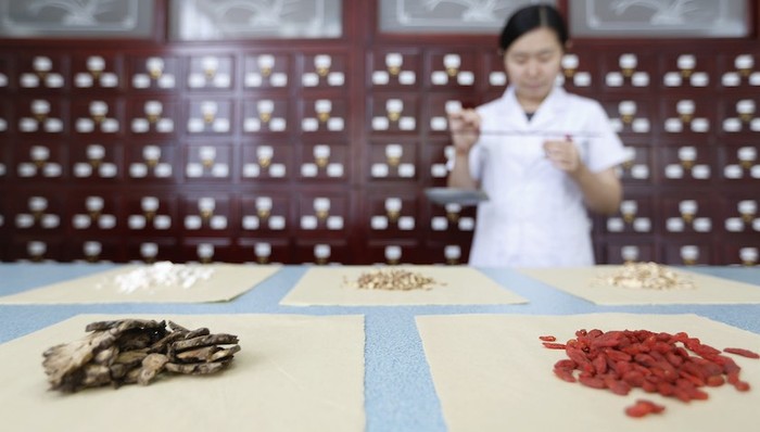 中医药法,施行,国粹,创新,发展,号脉,抓方