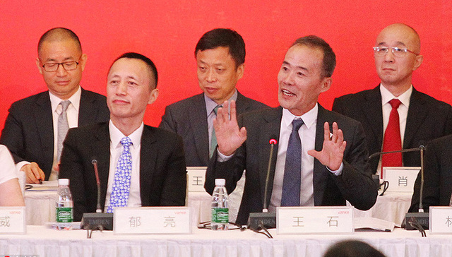 王石灯火下楼台：我比郁亮平静