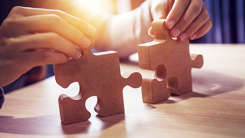 “债券通”促进内地债市开放 补足香港债市短板