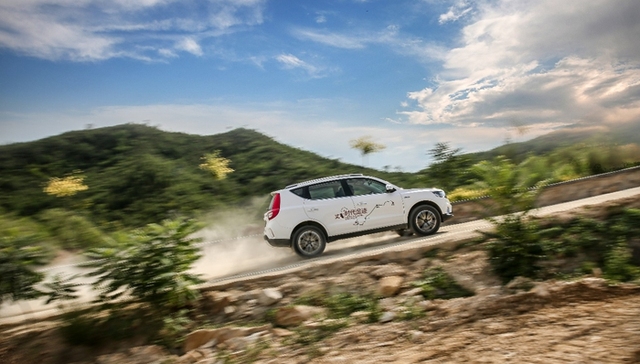 试驾|一场高温下的节油赛