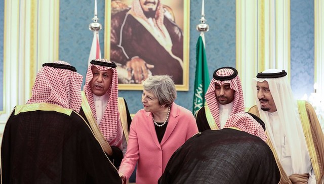 一份反恐“敏感”报告遭压制 英国首相被指为沙特打掩护