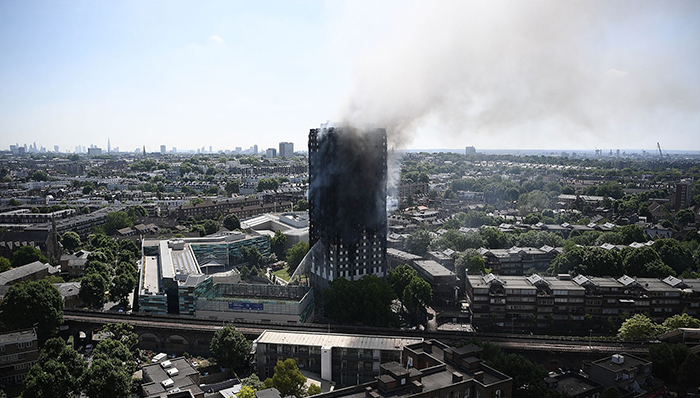 政治学,伦敦塔楼火灾
