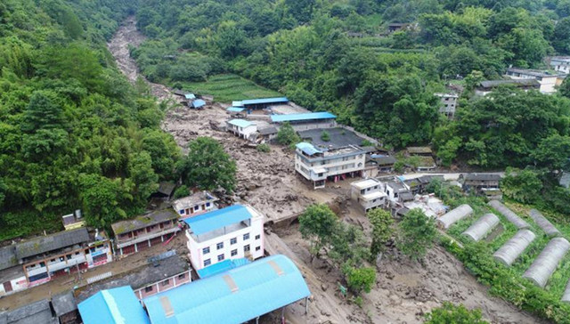 无人机,泥石流,偷拍,假记者,谢师宴,森林火灾,城管,高空坠物,大兴安岭