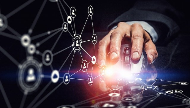 被忽视的特朗普“通俄”调查新线索：俄罗斯“假新闻”