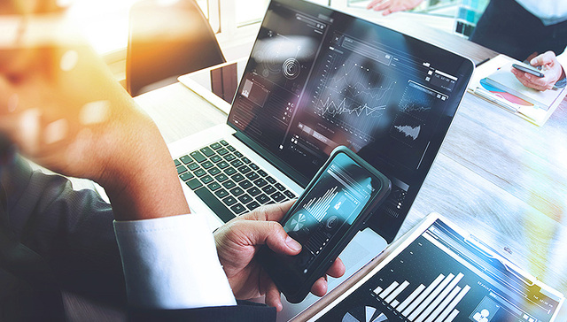 互金协会会长李东荣：要让监管部门对金融科技创新“看得到、穿得透、管得住”