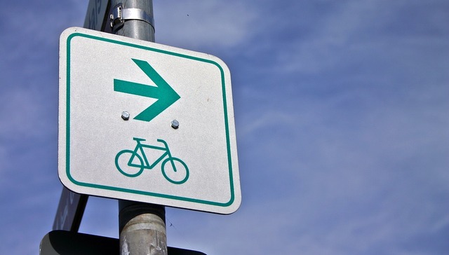 共享单车,盈利,盈利模式,摩拜,ofo,押金,IPO