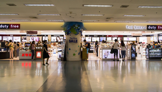 美媒,游客数量,中国出境,出国旅游,购物狂,奥纬,免税店,旅游计划,国家公园,选项