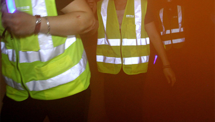 暴走团,反光条,摄像头,偷窥,捞尸队,农村教师周转宿舍,汽车服务工程,天安门广场,电信诈骗