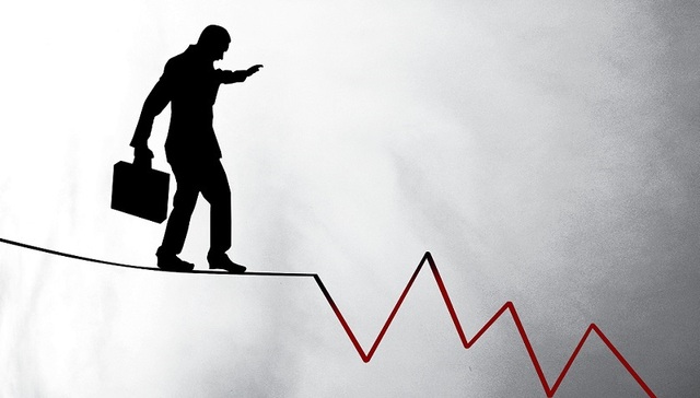 国产手机血拼线下 却不知已埋下反噬隐忧