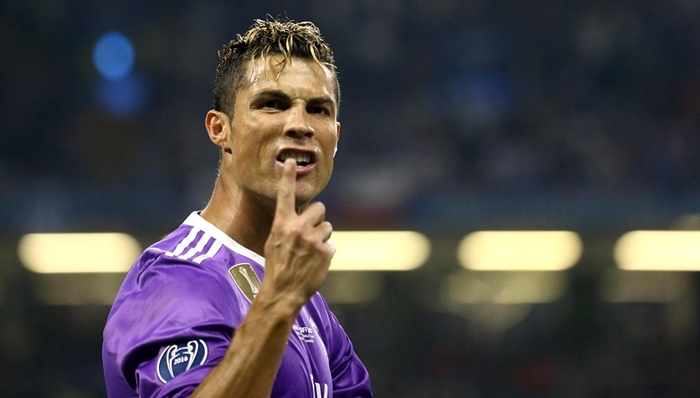 【体育晚报】C罗将助阵上港恒大一战 佩里西奇4000万镑加盟曼联