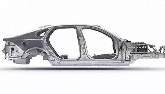 明明缺点一堆 为什么车企还那么追捧全铝车身？