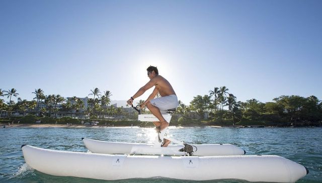 风靡海岛的时髦水上自行车 巴厘岛金巴兰四季酒店置办了两辆