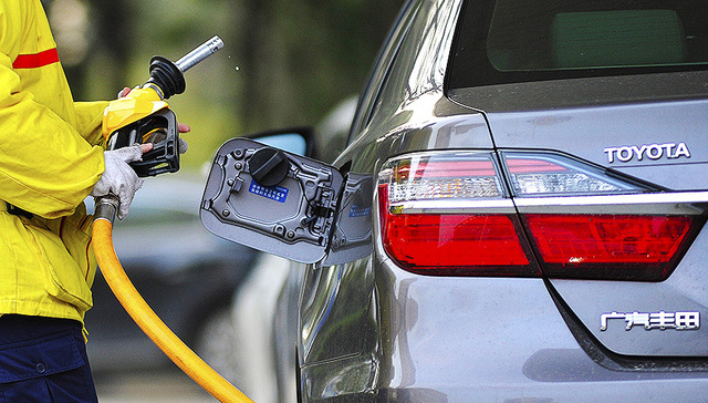 本周五国内成品油价或小幅上调