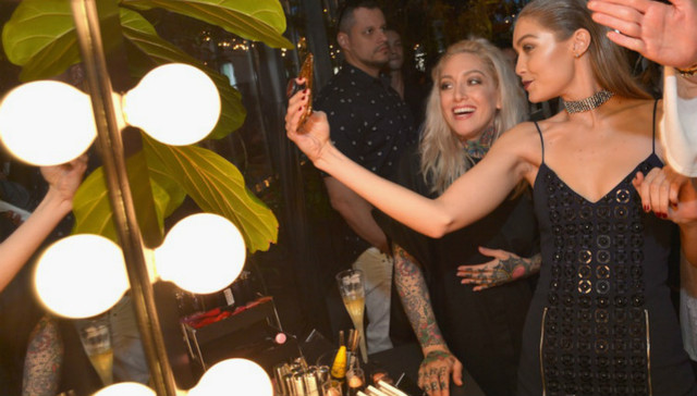 野生网红的风头过去后 美妆品牌开始青睐明星化妆师