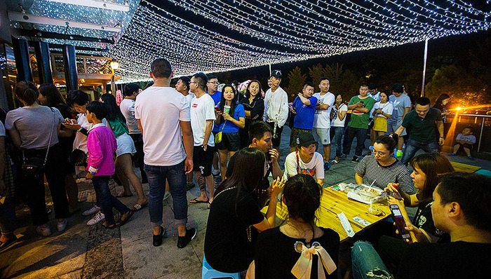 夜宵,城市更新,经济研究院,经济总量,新增就业,块状经济,订单量,一线城市,中国就业市场景气报告,第