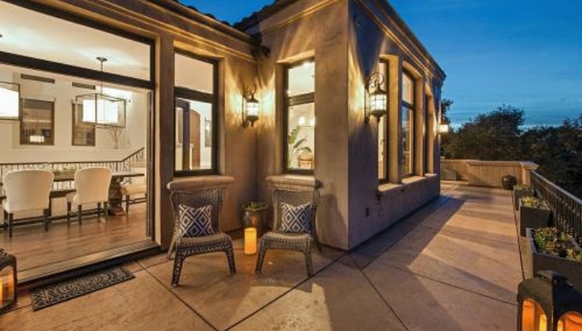 【体育明星日常】库里打折出售湾区房产 内马尔出海度假心情大好