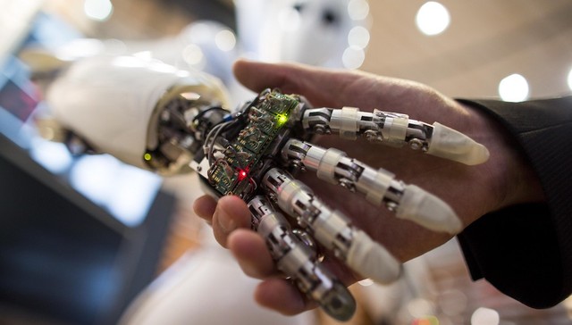 端产品,QingCloud,学习算法,发热,消费级,效率成本,视觉技术,语音技术,人工智能5大投资逻