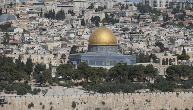 金属探测“搅扰阿拉伯人圣地” 新仇旧恨加剧巴以局势紧张