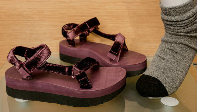 【是日美好事物】Teva发布秋冬系列新鞋 男士包袋请看Bally 2017秋冬新款