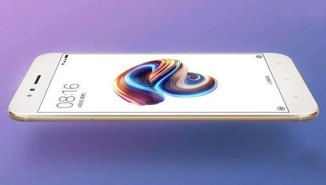 高配低价拼爆款 小米带着杀手锏又回来了