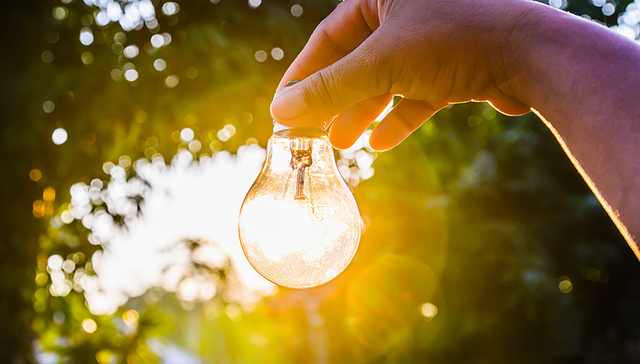 未来二十年 全球新增发电投资七成用于可再生能源