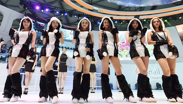 【现场】2017 China Joy第一天 界面新闻带你逛逛热门展台