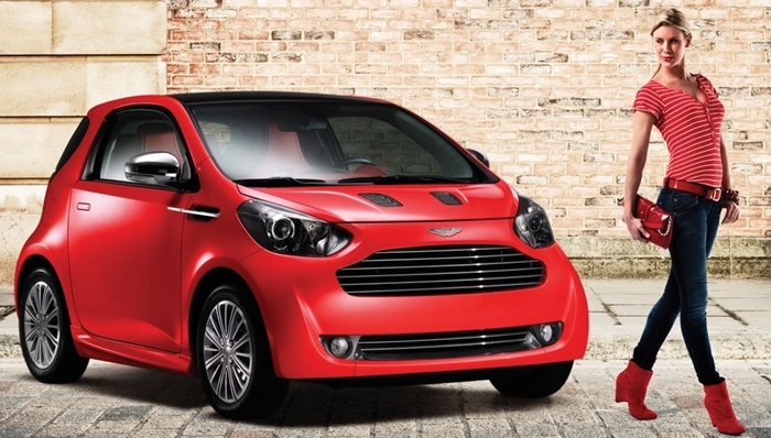 阿斯顿·马丁竟然也出过这么小的车型