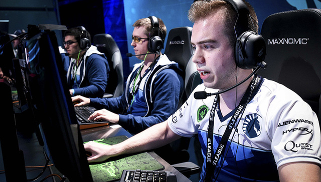 “底薪5万美元，不分国籍” 这对《守望先锋》选手究竟意味着什么？