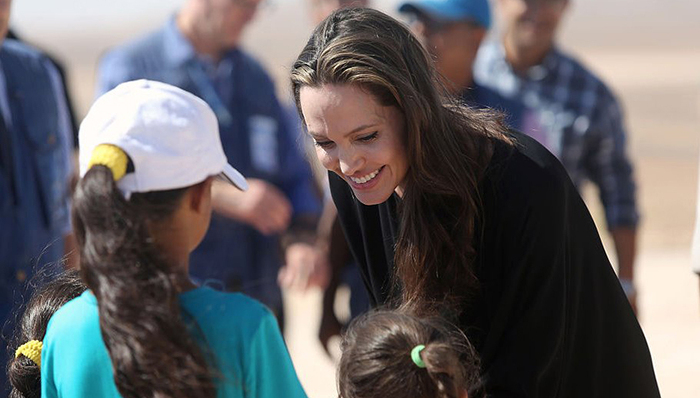 安吉丽娜·朱莉选角方式引批评：残忍无情，多此一举