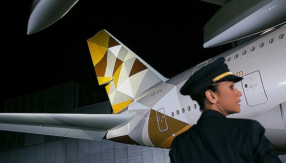 阿提哈德,盈利,业绩,货运收入,燃油,航空集团,Size,接盘,财务风险,运力