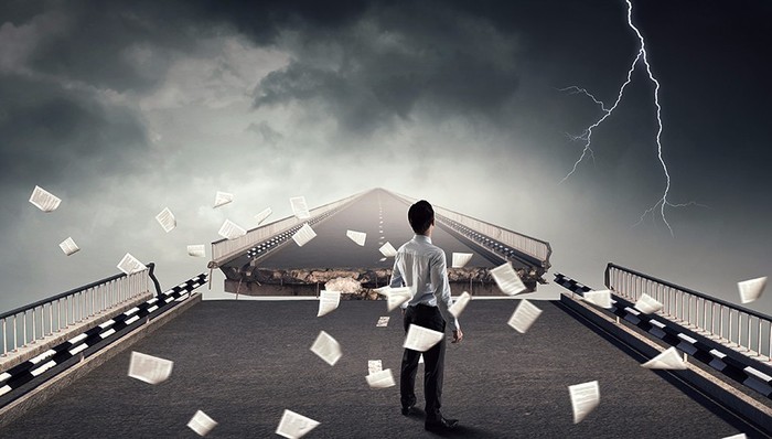 欧洲车企垄断门乱象：戴姆勒告密求自保 宝马大众喊无辜