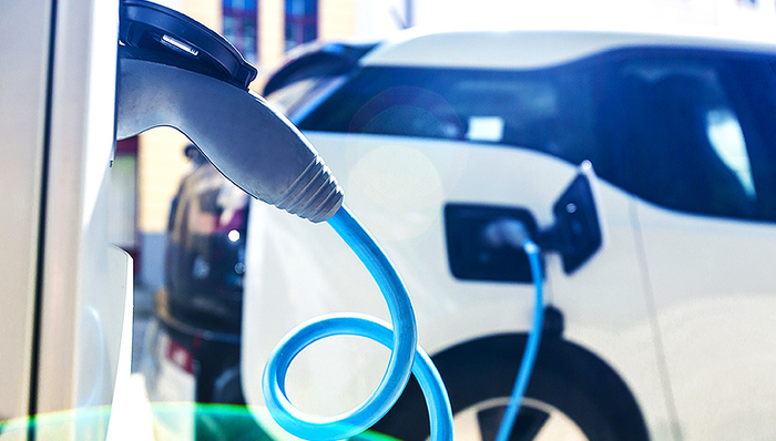 充电,淘汰赛阶段,南方电网,狂奔,吐槽,国家电网,体验式,悲催,网络经济,蒙眼狂奔