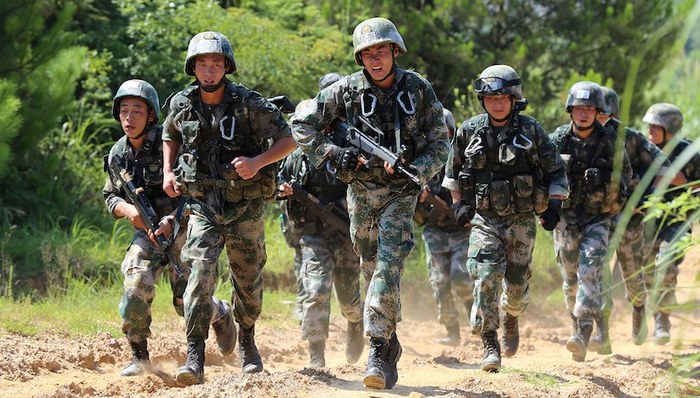 人民日报,辟谣,军装照,H5,诈骗,隐私